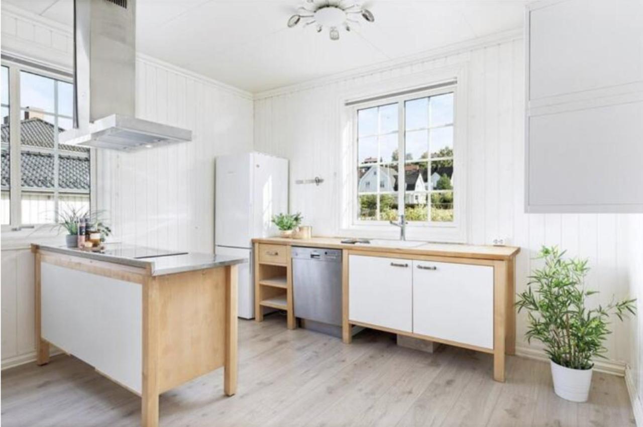 Apartament Lys Og Sentral Leilighet Med Terrasse Og Hage Lillehammer Zewnętrze zdjęcie